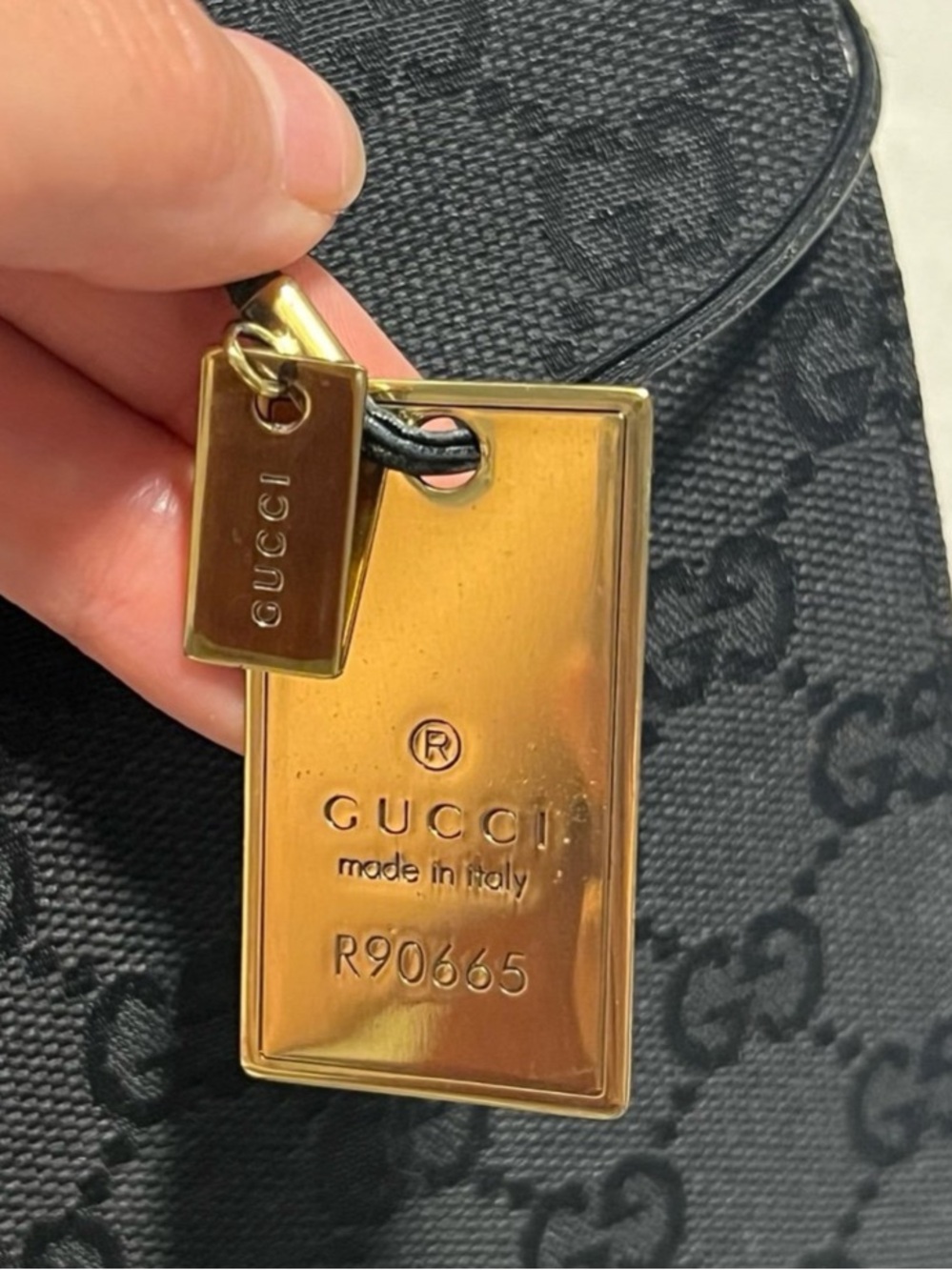 Gucci Black GG Monogram Shoulder Bag with Gold Hardware - Picture 3 of 11